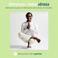 **Texte alternatif (alt text) en français :**  
Homme méditant en équilibre pour illustrer un complément anti-stress.