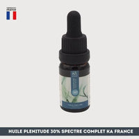 Huile CBD Plénitude 30% spectre complet KA France, complément bien-être à base de chanvre cultivé localement, saveur douce et apaisante.
